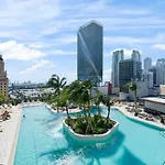 Deluxe Double Studio Downtown Miami